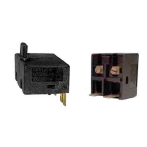 Interruptor 5 AMP - 250V amol. ang. 4" 1/2  Black & Decker KG915, KG65 y D. Paggio AA11 - FIX1031